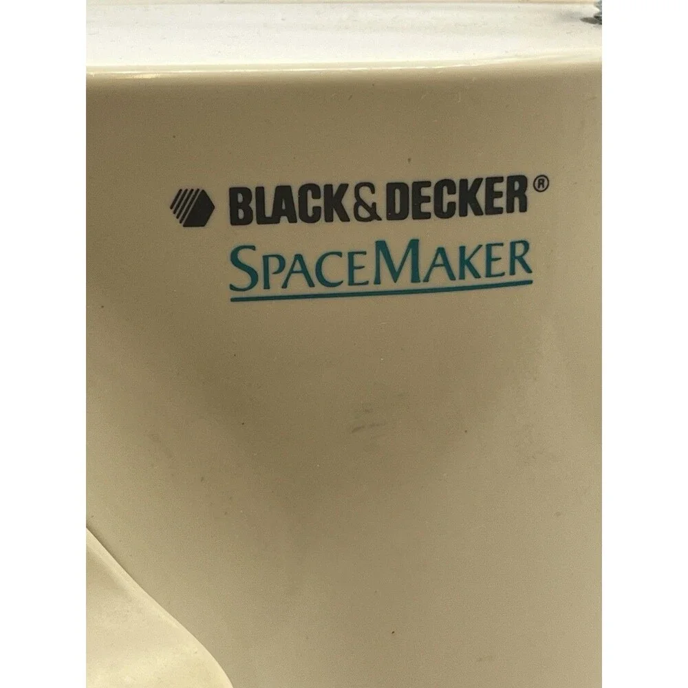 BLACK+DECKER EC85 WHITE Spacemaker Under Counter‎ Can Opener / Knife Sharpener